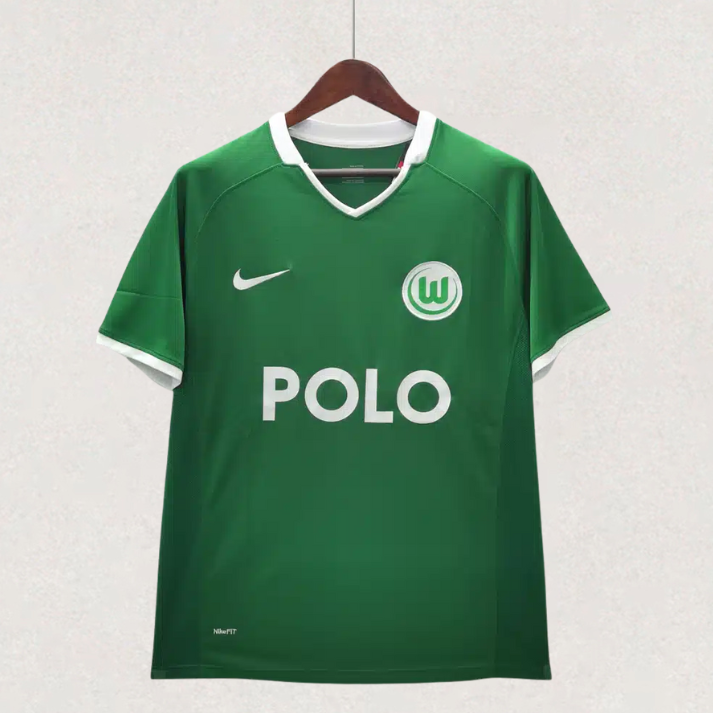 Maillot domicile rétro Nike du VfL Wolfsburg 2008/2009 vert et blanc, environ 68–82 × 48–64 cm