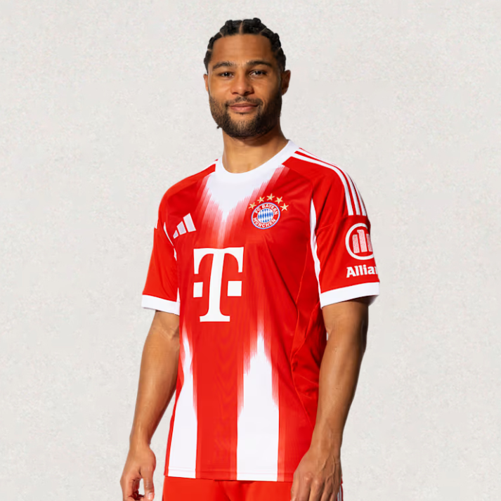 Maillot Bayern domicile 2025/26 rouge/blanc, longueur approximative de 68–82 cm selon la taille