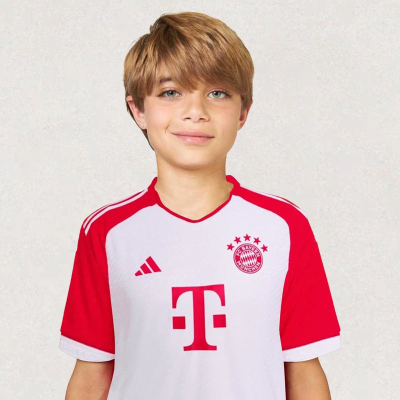 Maillot adidas FC Bayern München domicile 2023/24 enfant, blanc/rouge, env. 43–63 × 32–46 cm