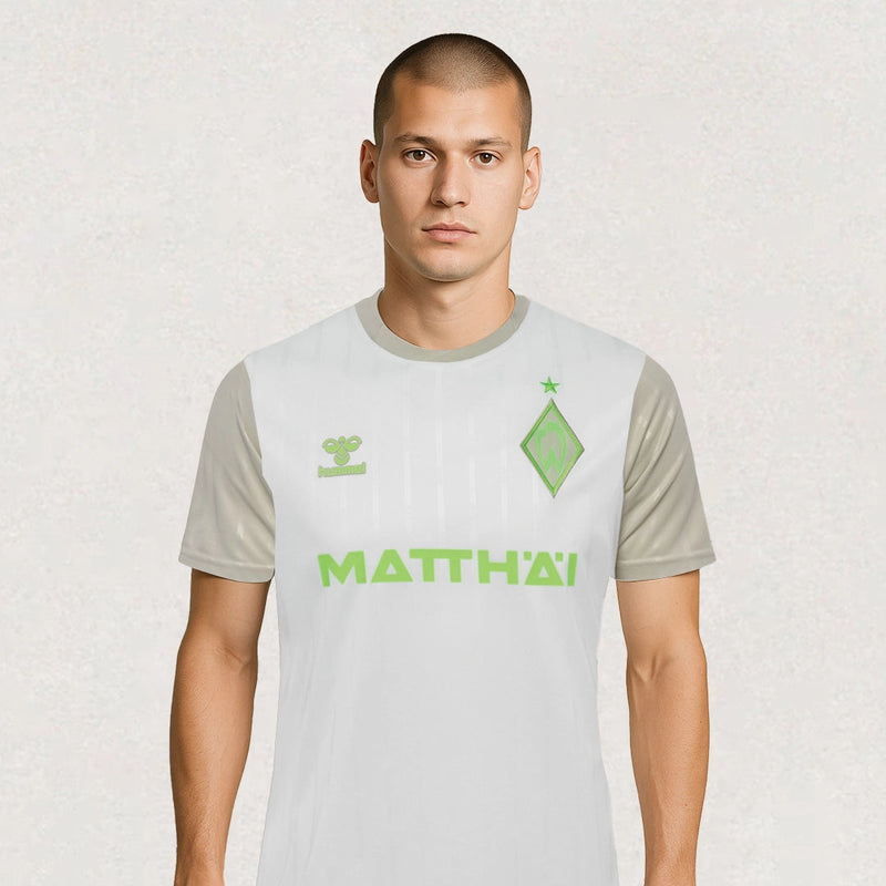 Maillot extérieur SV Werder Bremen 2025/26, environ 68–82 cm de longueur × 48–65 cm de largeur à plat