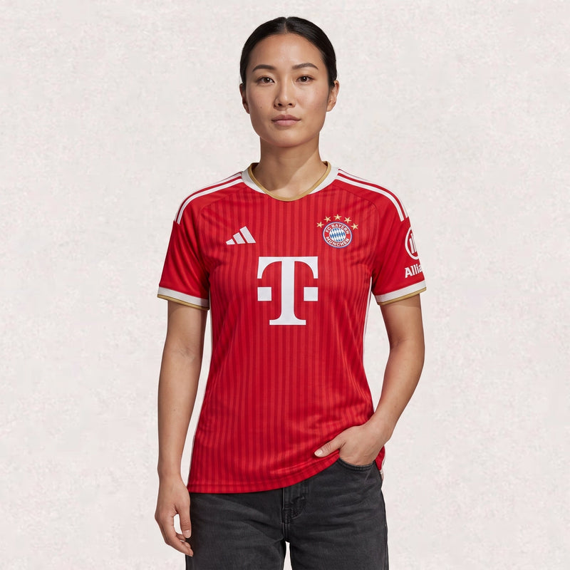 Maillot adidas FC Bayern München domicile 2026/27 pour femme, environ 62–74 × 42–58 cm