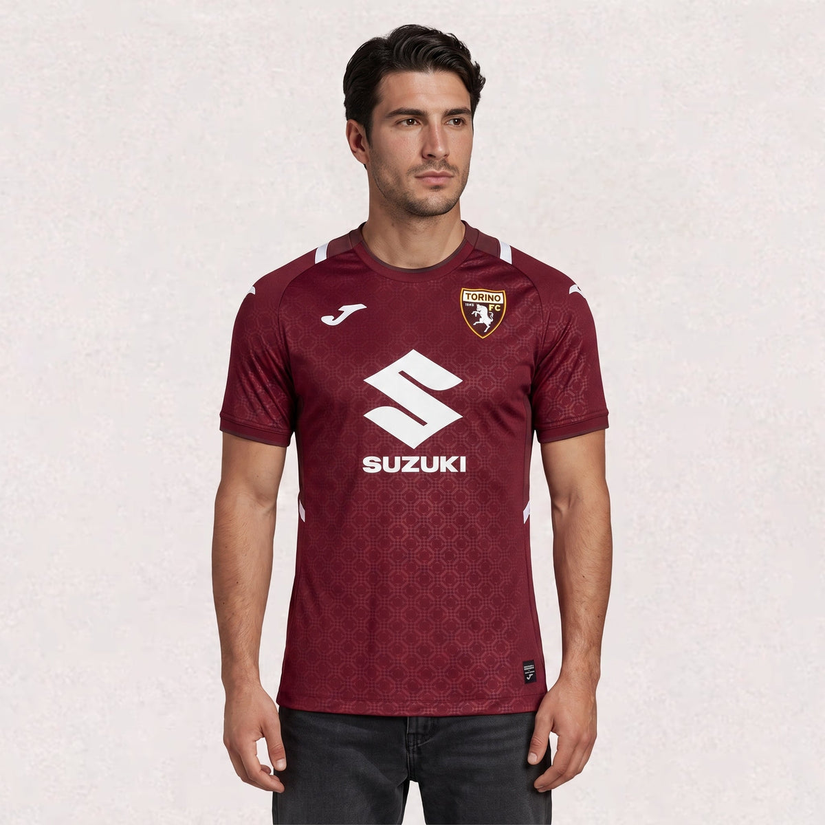 Maillot Torino domicile 2026/27, versions joueur et supporter, env. 68–80 × 48–64 cm
